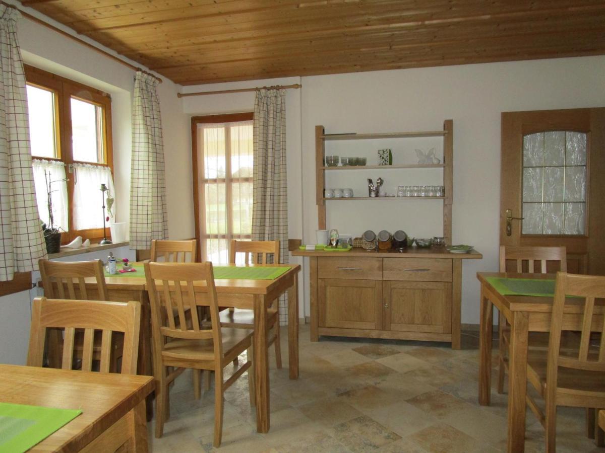 Pension Eva Neuhaus am Inn Bagian luar foto